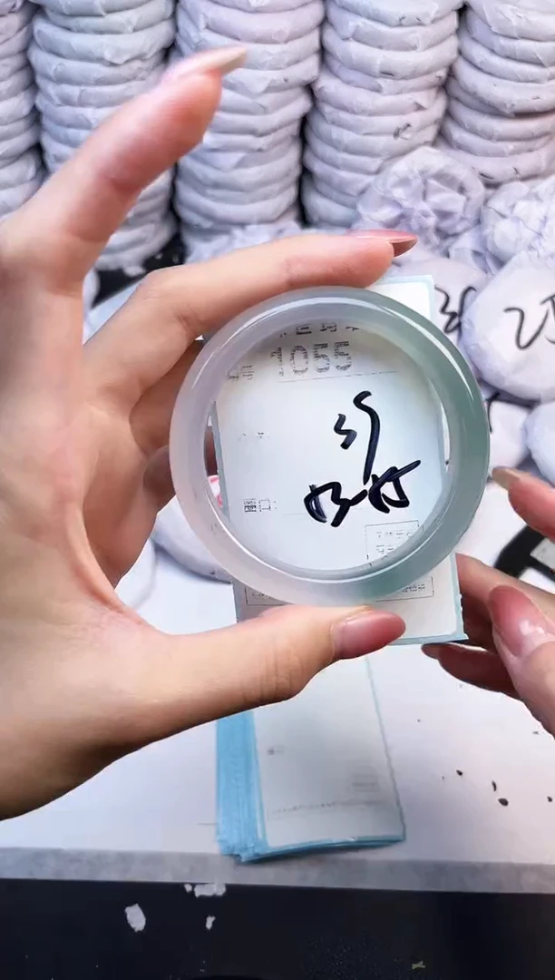 手镯玛瑙/玉髓未镶嵌1055