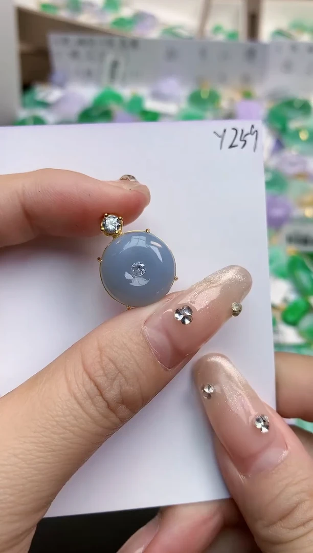 颈饰未镶嵌翡翠天然缅甸A货翡翠