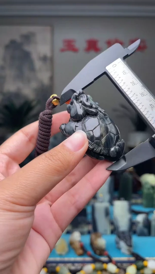 未镶嵌和田玉挂件1