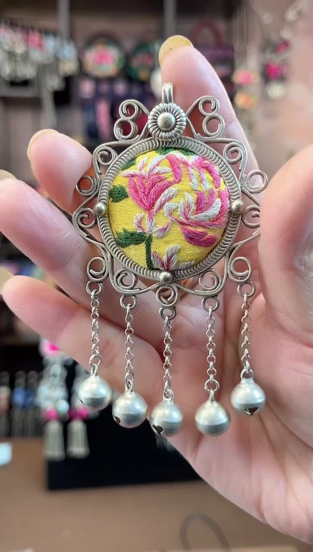 织绣 民族风手工非遗老绣饰品426