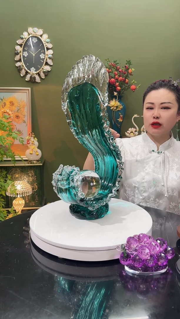 琉璃蓝色 大风生水起