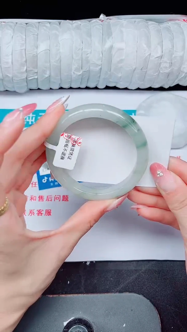 未镶嵌手镯石英质玉461-57/58