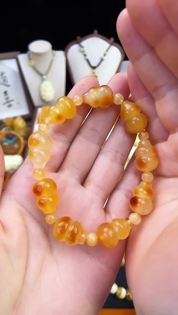 琥珀未镶嵌珠宝奇石柒月