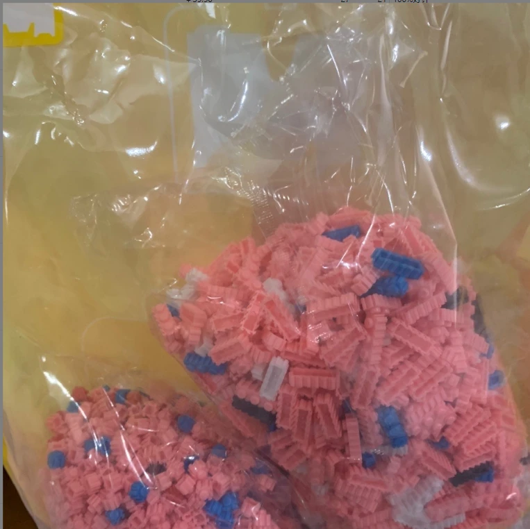 萌拼潮玩贴纸蓝胖子环保拼装益智积木颗粒摆件玩具