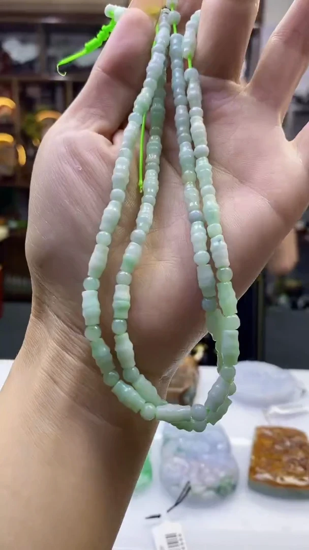 未镶嵌定制翡翠8679