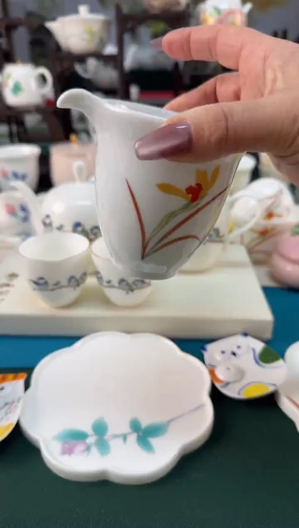 【闪购商品】瓷器 ······.......