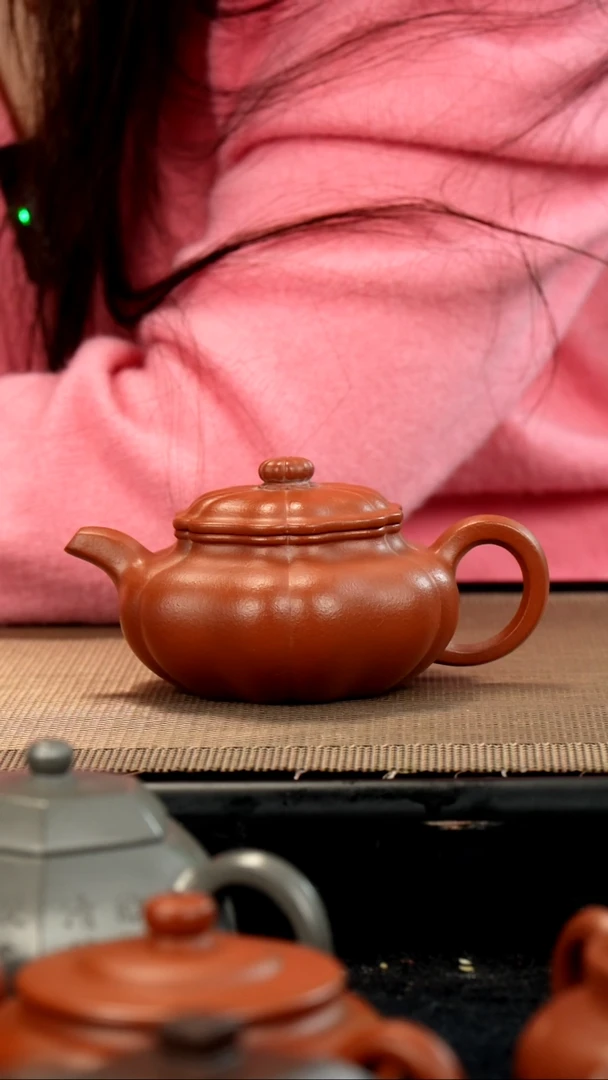 【闪购商品】紫砂茶壶生砂朱泥筋纹仿古170小