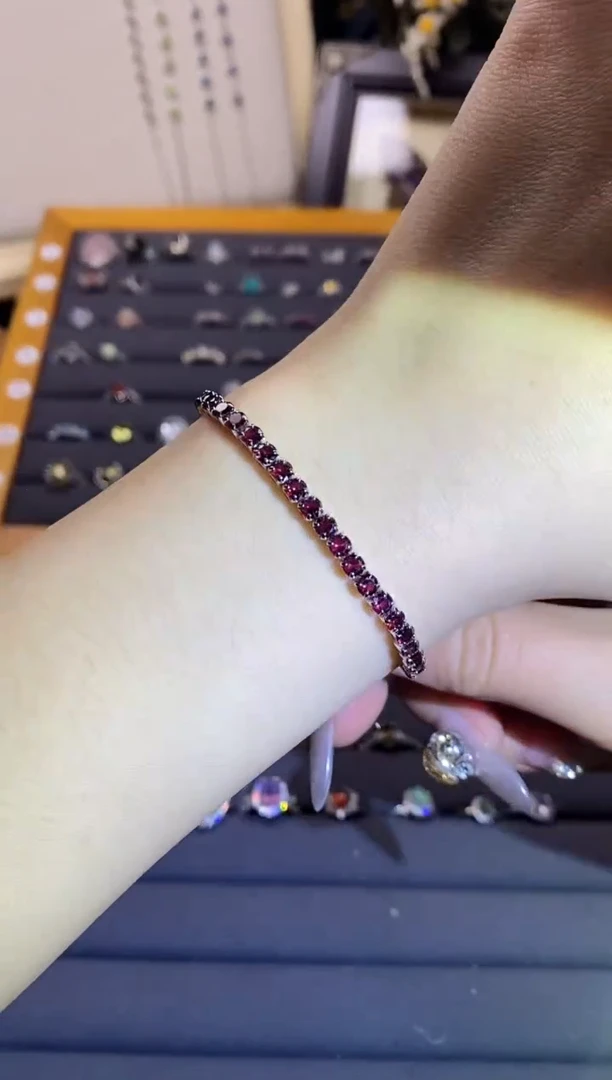 【闪购商品】水晶手链银S925镶嵌A19