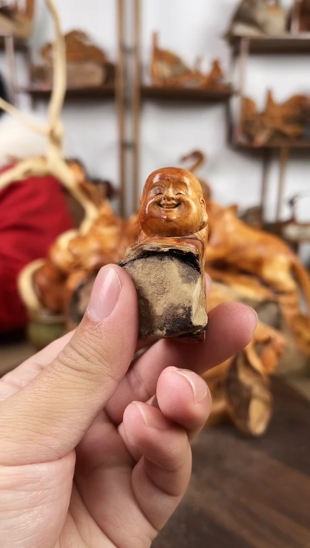 【闪购商品】柏木（崖柏）木雕1