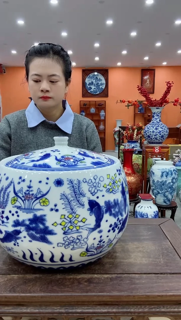 【闪购商品】摆件青花鱼藻纹储物罐