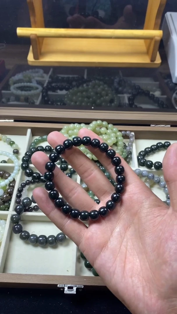 未镶嵌手串和田玉?****?主播推荐！！