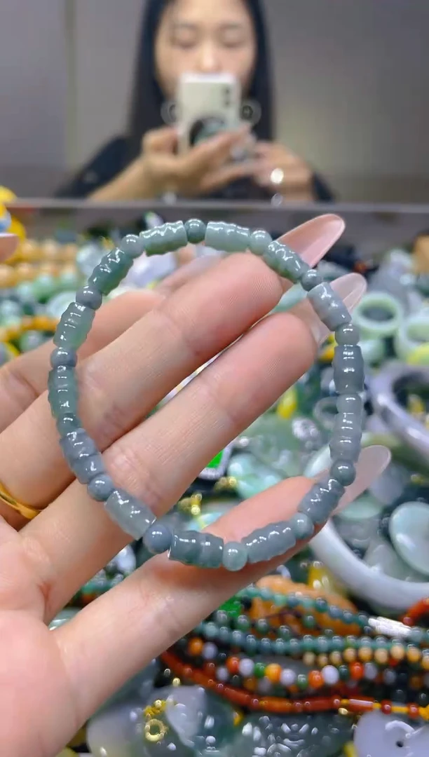 翡翠未镶嵌颈饰5MM/C/翡翠A货，一件也是批发价