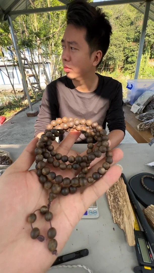 沉香手串乌身沉水08圆珠多圈43+多样性发一
