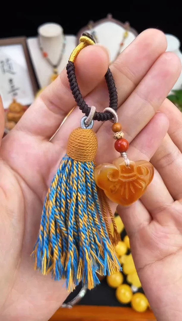 琥珀未镶嵌珠宝奇石柒月