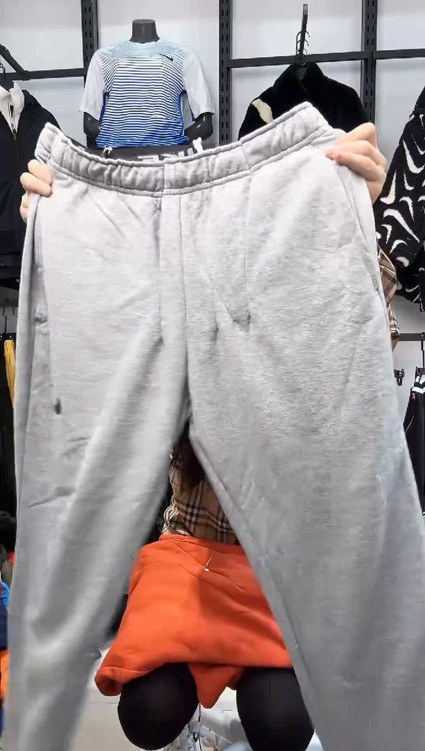 2503  编码  瑕疵直播间过款为准 尺码180 XL