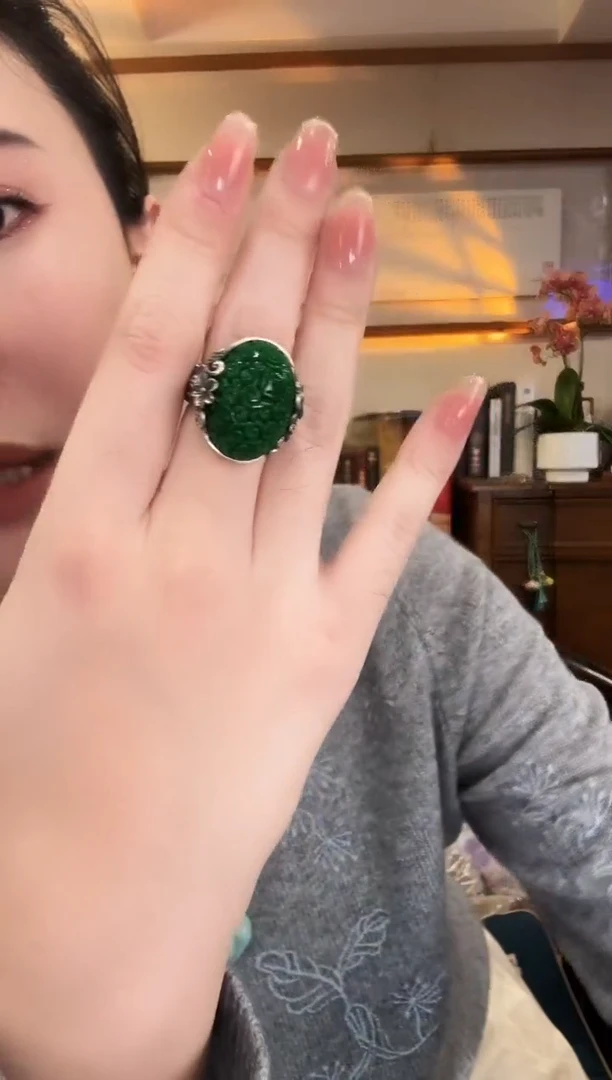 颈饰银S925镶嵌翡翠国风