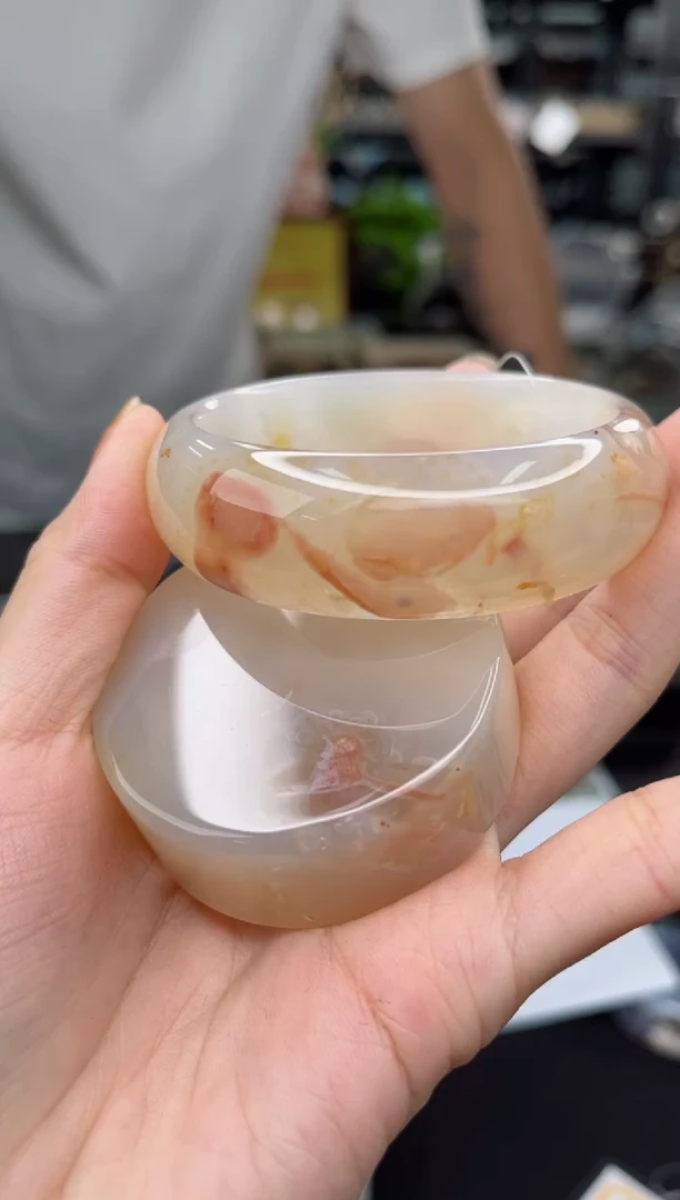 【闪购商品】石英质玉手镯未镶嵌55圈口（赠品镯心）3650090