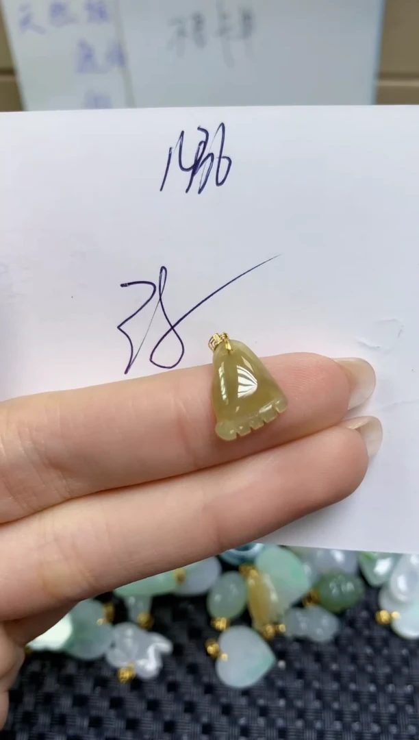 【闪购商品】翡翠颈饰18K金镶嵌天然缅甸A货翡翠