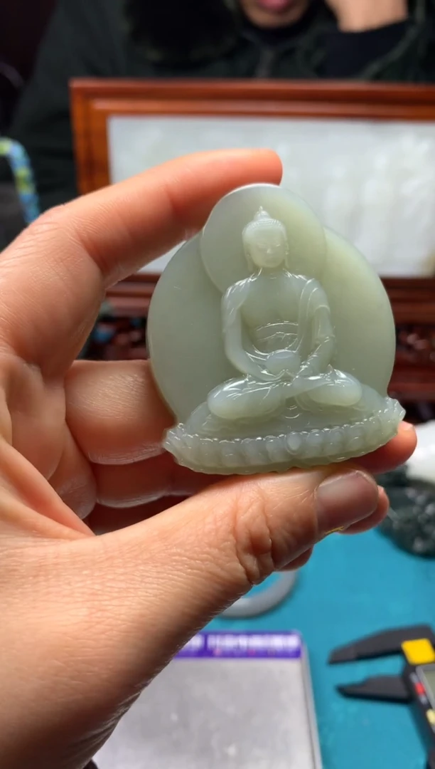 颈饰未镶嵌和田玉拍一发一