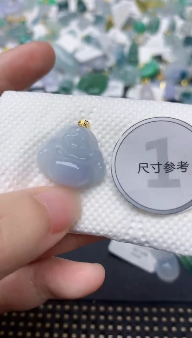 颈饰18K金镶嵌翡翠天然缅甸A货翡翠