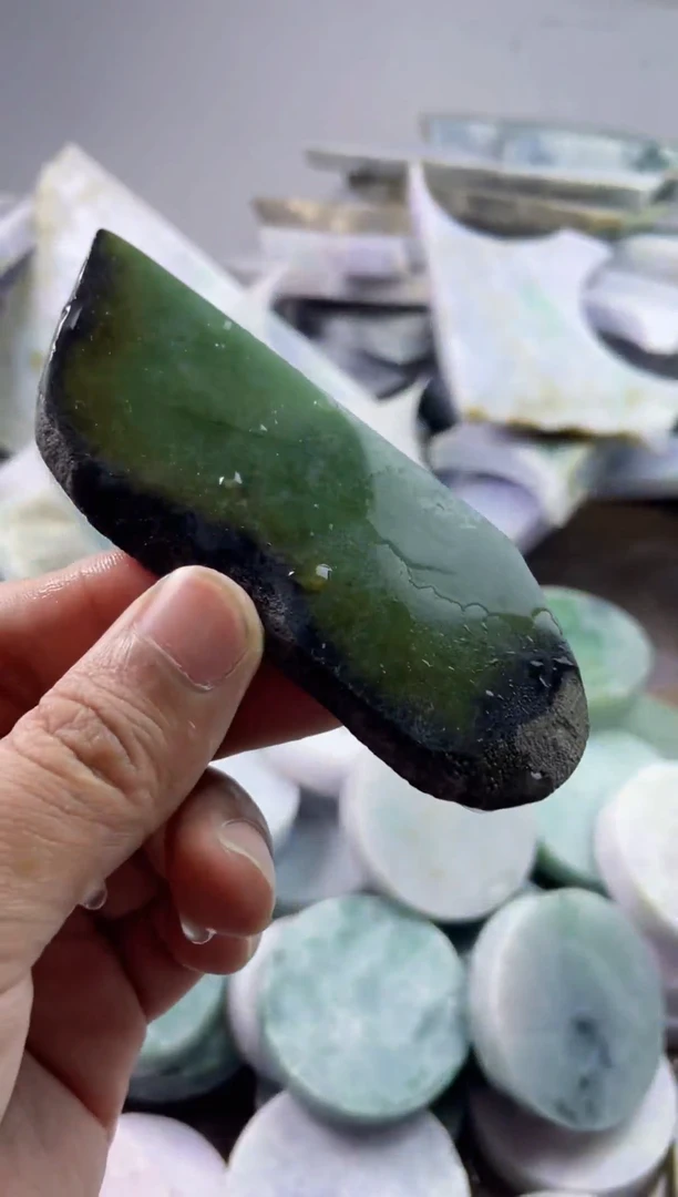 翡翠裸石天然A货翡翠