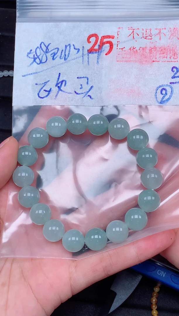 未镶嵌定制翡翠欧****嘎毛货需精细抛光，拍一发一