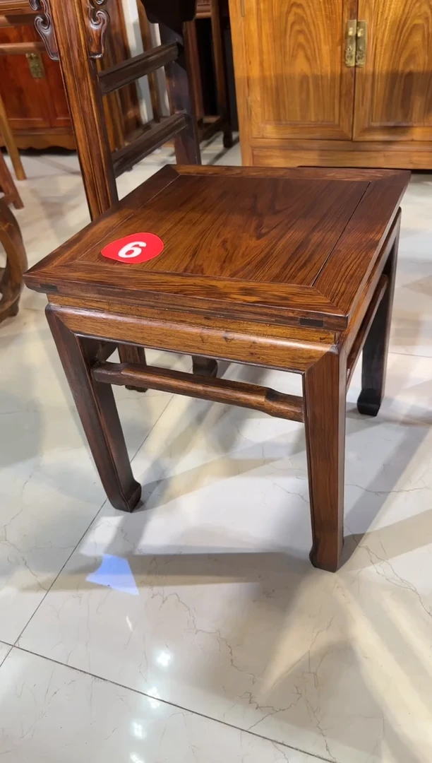 【闪购商品】木木艺黄花梨花纹方凳798.888