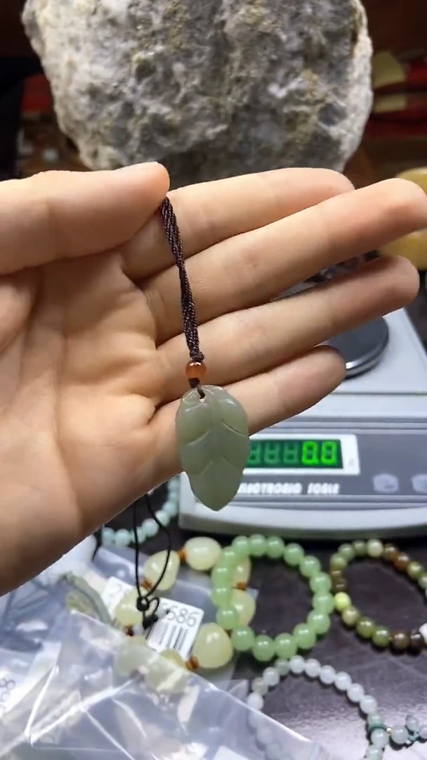 和田玉（糖玉）未镶嵌颈饰主播推荐！！主播推荐！！