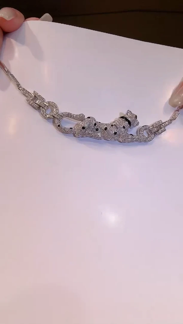 【闪购商品】钻石项链18K金镶嵌横版豹子项链