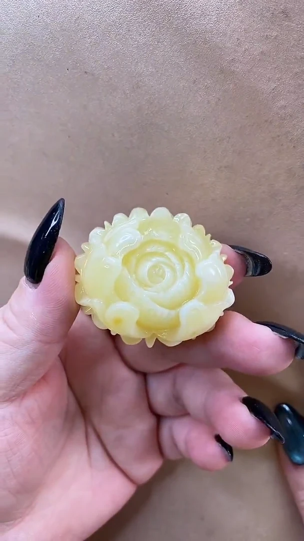 琥珀颈饰未镶嵌吊坠