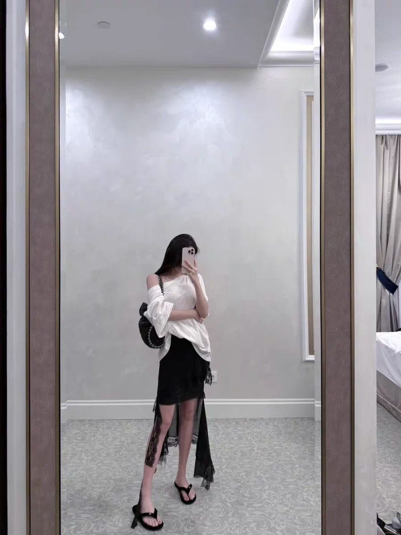 设计感辣妹气质T恤上衣女夏季2025新款显瘦蕾丝不规则半身裙套装