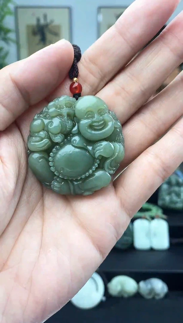 和田玉未镶嵌颈饰1