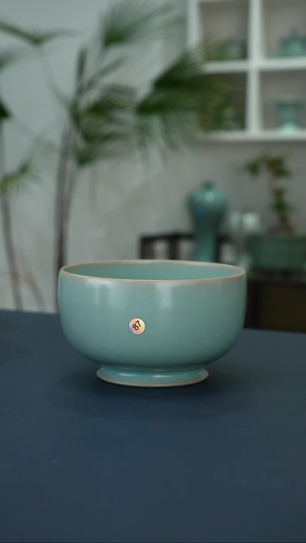 瓷片87扫地僧卷足小罗汉碗12.2口径一级品    洁