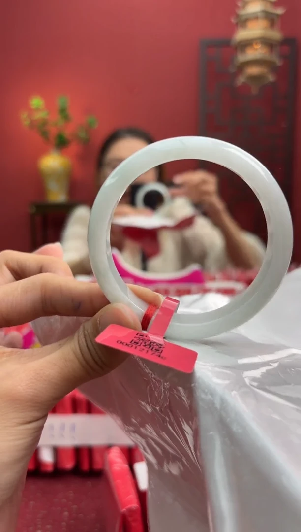 未镶嵌手镯翡翠翡翠手镯1