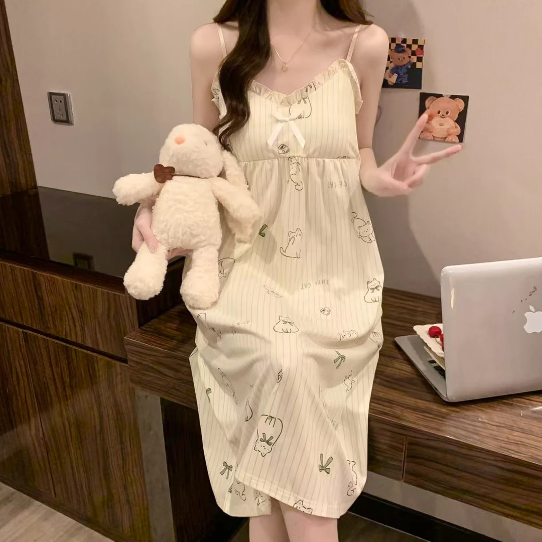 睡裙女款夏季新款带胸垫性感吊带卡通学生少女可爱大码宽松家居服