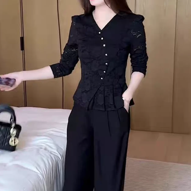 衣源860#法式常规款秋款长袖轻熟风V领蕾丝打底衫修身型(长约57）