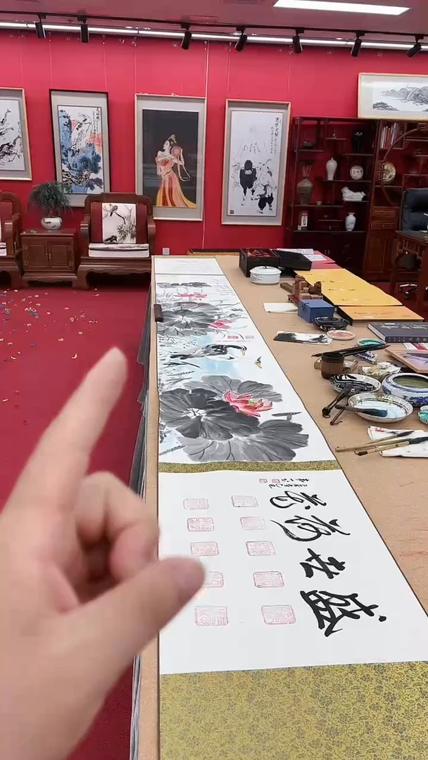 国画盛世荷花合作手卷