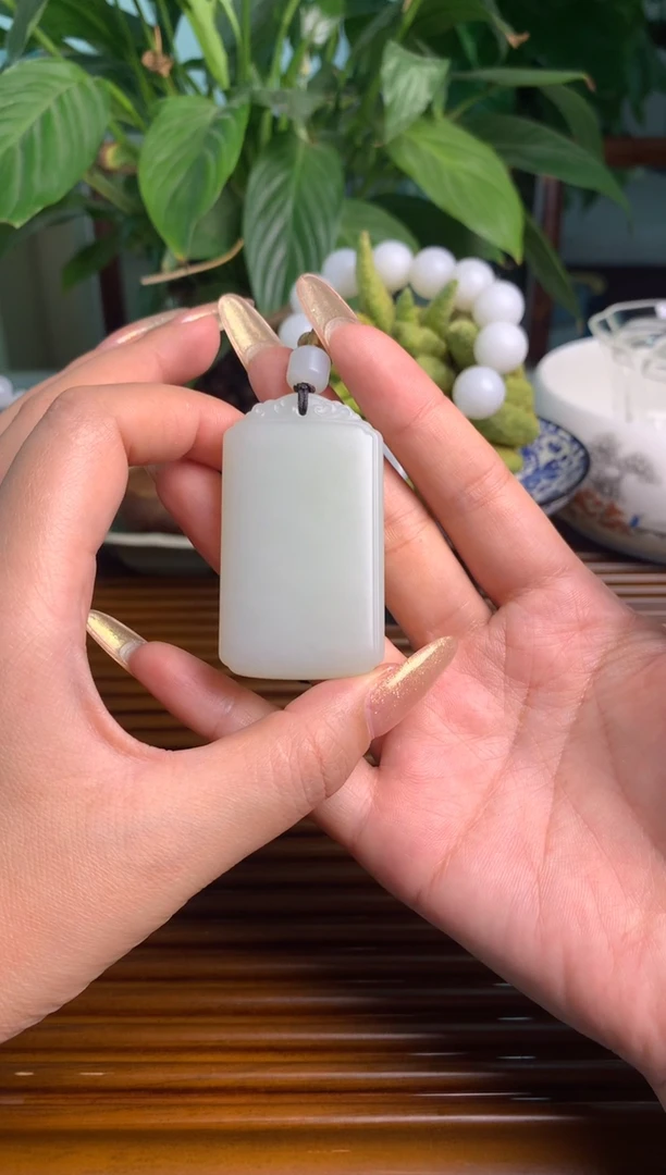 和田玉未镶嵌颈饰博古玉石新疆和田玉-无事牌