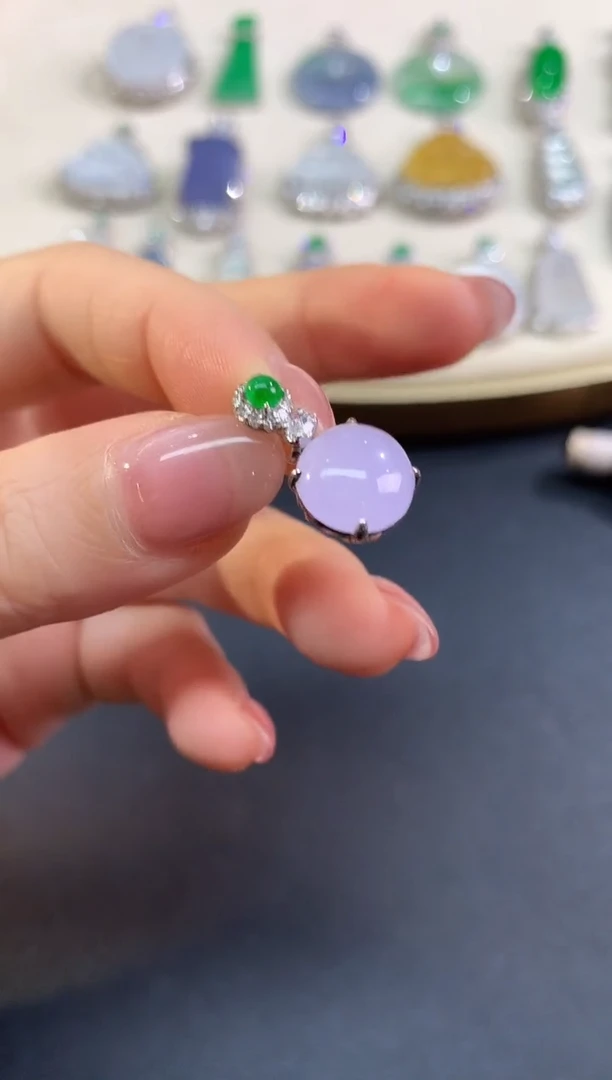 吊坠(不含链)18K金镶嵌翡翠D540|6980