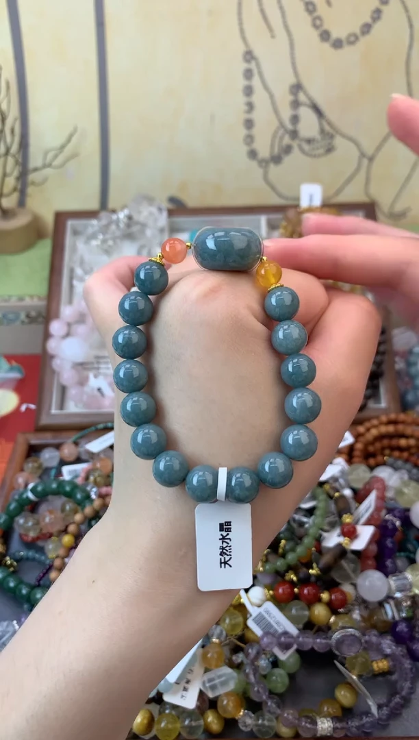 手饰翡翠未镶嵌285