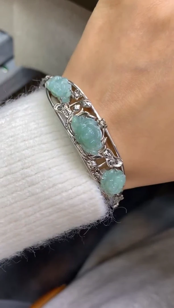 颈饰银S925镶嵌翡翠净货16530