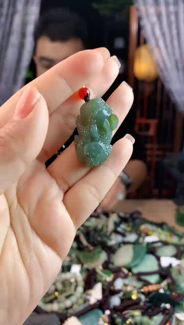 【闪购商品】和田玉挂件未镶嵌多样性发货拍一发一