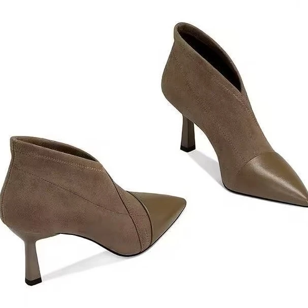 2025秋冬新款绒面尖头细跟及裸靴女网红弹力靴百搭法式套筒高跟鞋