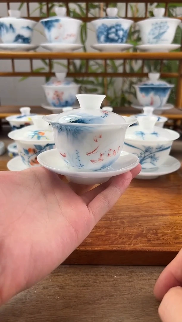 微瑕高冰蓝莲130ml三才盖碗