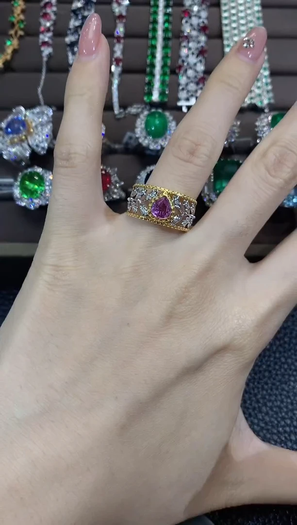 戒指彩色蓝宝石18K金镶嵌C23