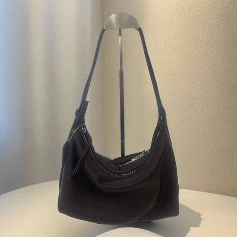 尺寸：28*11*17cm，底长27cm女士斜挎单肩包1638