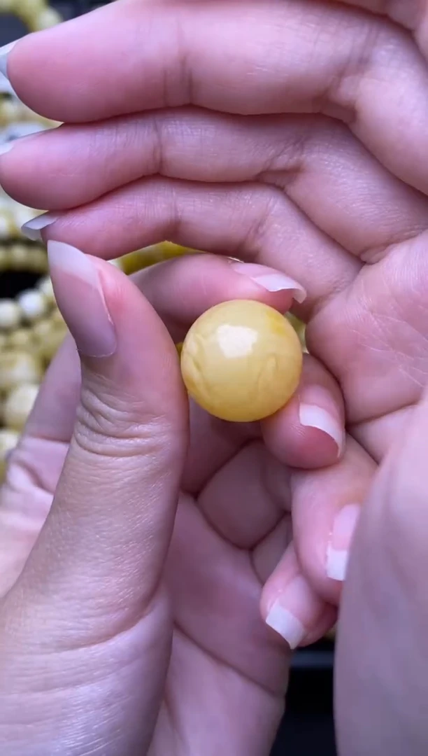 未镶嵌琥珀裸石大小姐珠宝63