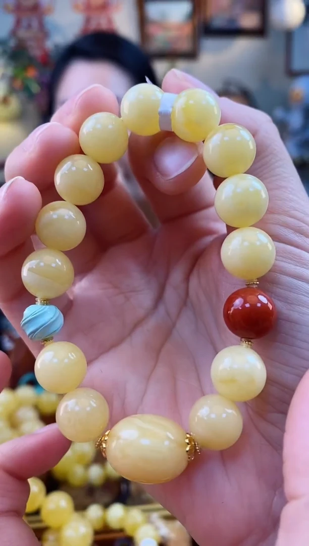 【闪购商品】琥珀手串未镶嵌手串