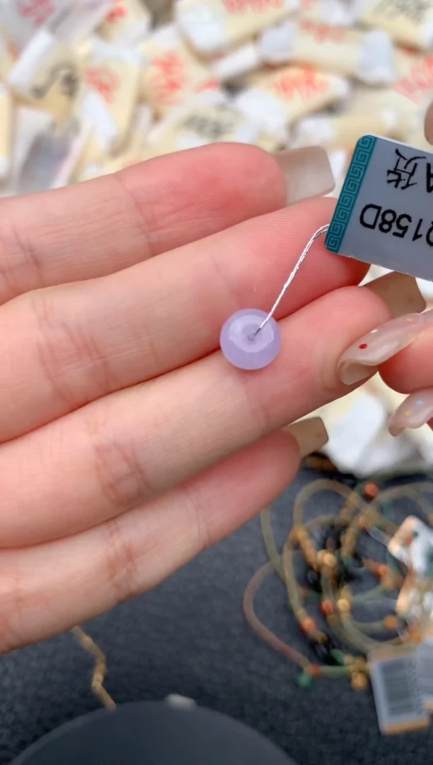 未镶嵌挂件翡翠一