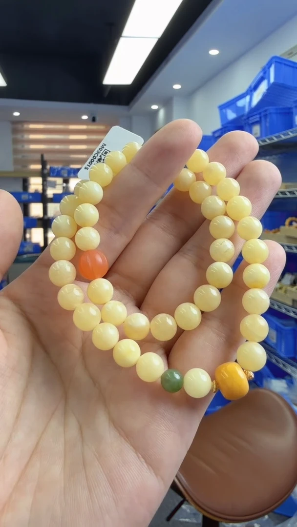 未镶嵌琥珀手链29秒拍号 假一罚三